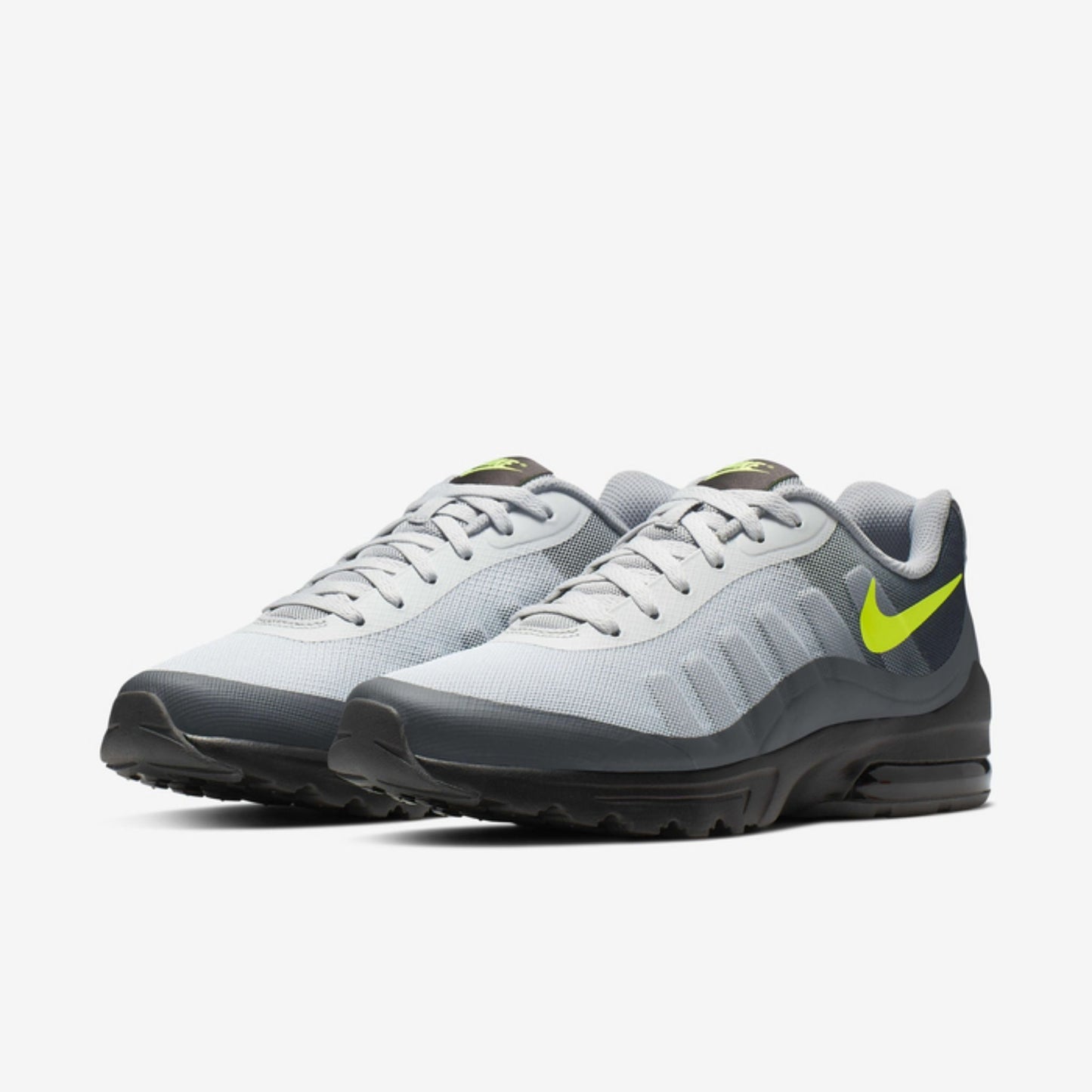 NIKE AIR MAX INVIGOR
