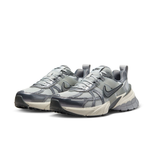 W NIKE V2K RUN