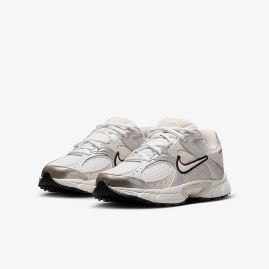 NIKE V5 RNR BG