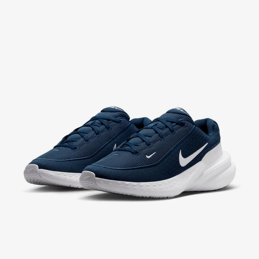 NIKE UPLIFT SC