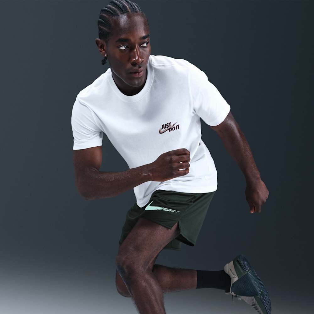 Nike Totality Shorts versátiles Dri-FIT de 18 cm sin forro para hombre