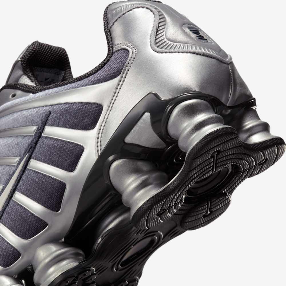 NIKE SHOX TL FADE