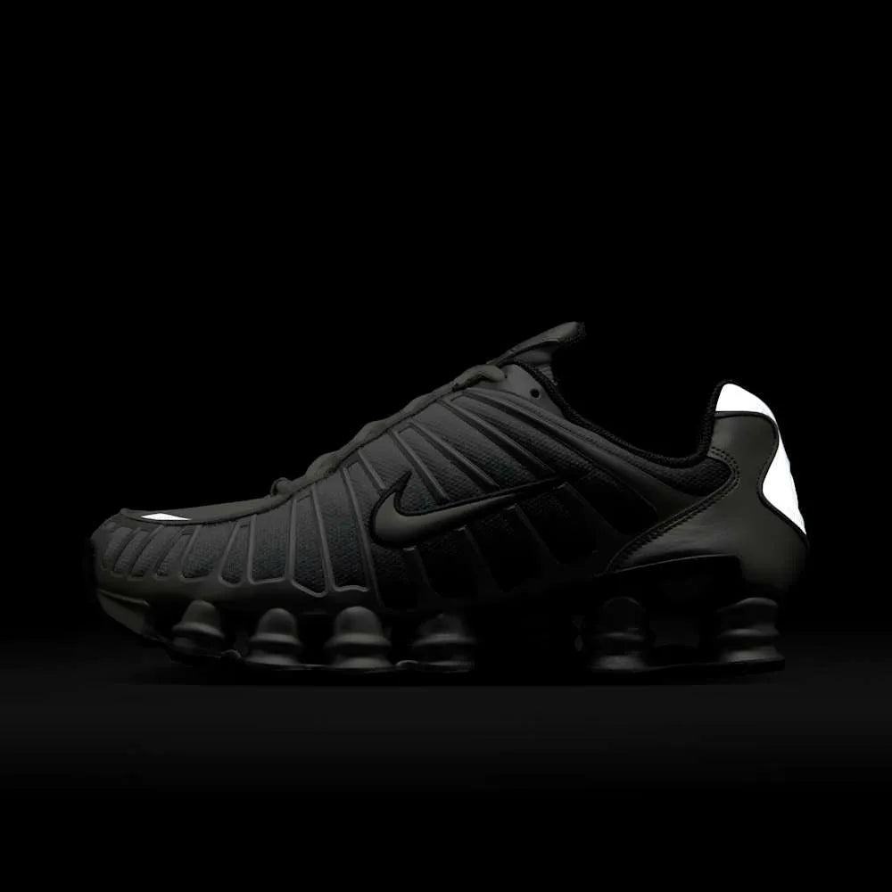 NIKE SHOX TL FADE