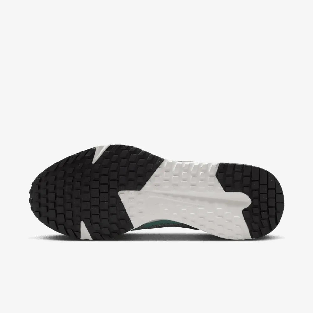 NIKE RUN DEFY