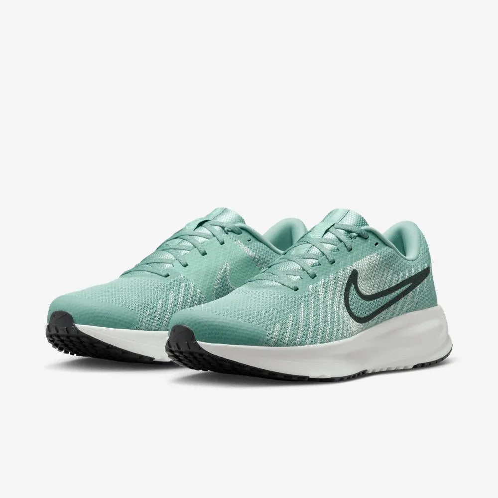 NIKE RUN DEFY