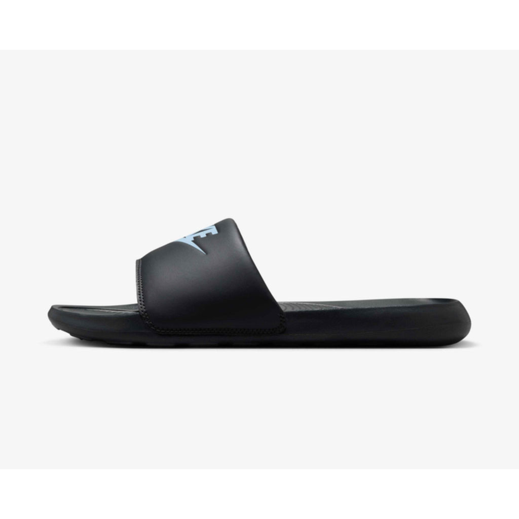 NIKE VICTORI ONE SLIDE
