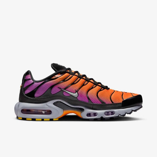 AIR MAX PLUS