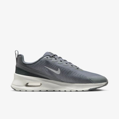 NIKE AIR MAX NUAXIS