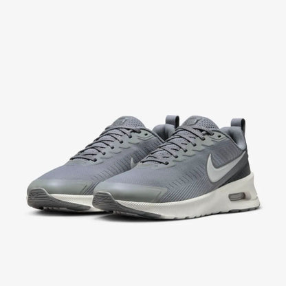 NIKE AIR MAX NUAXIS