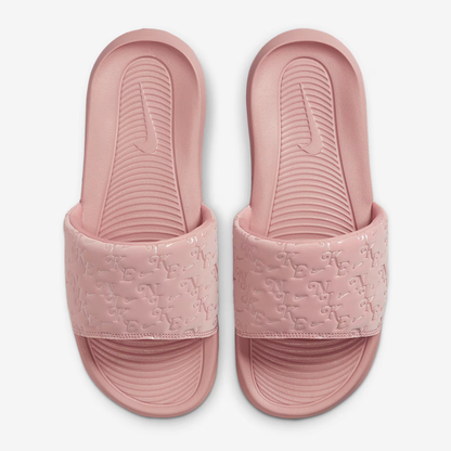 W NIKE VICTORI ONE SLIDE PRINT