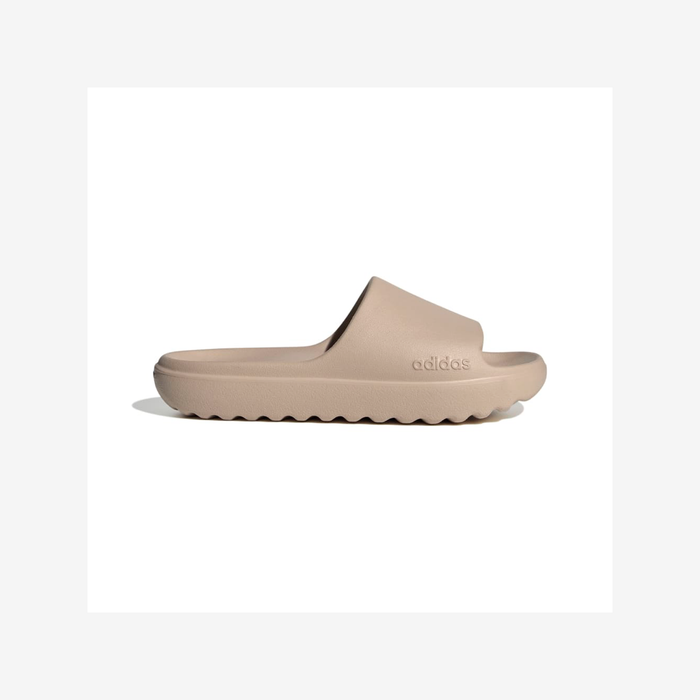 ADILETTE LUMIA