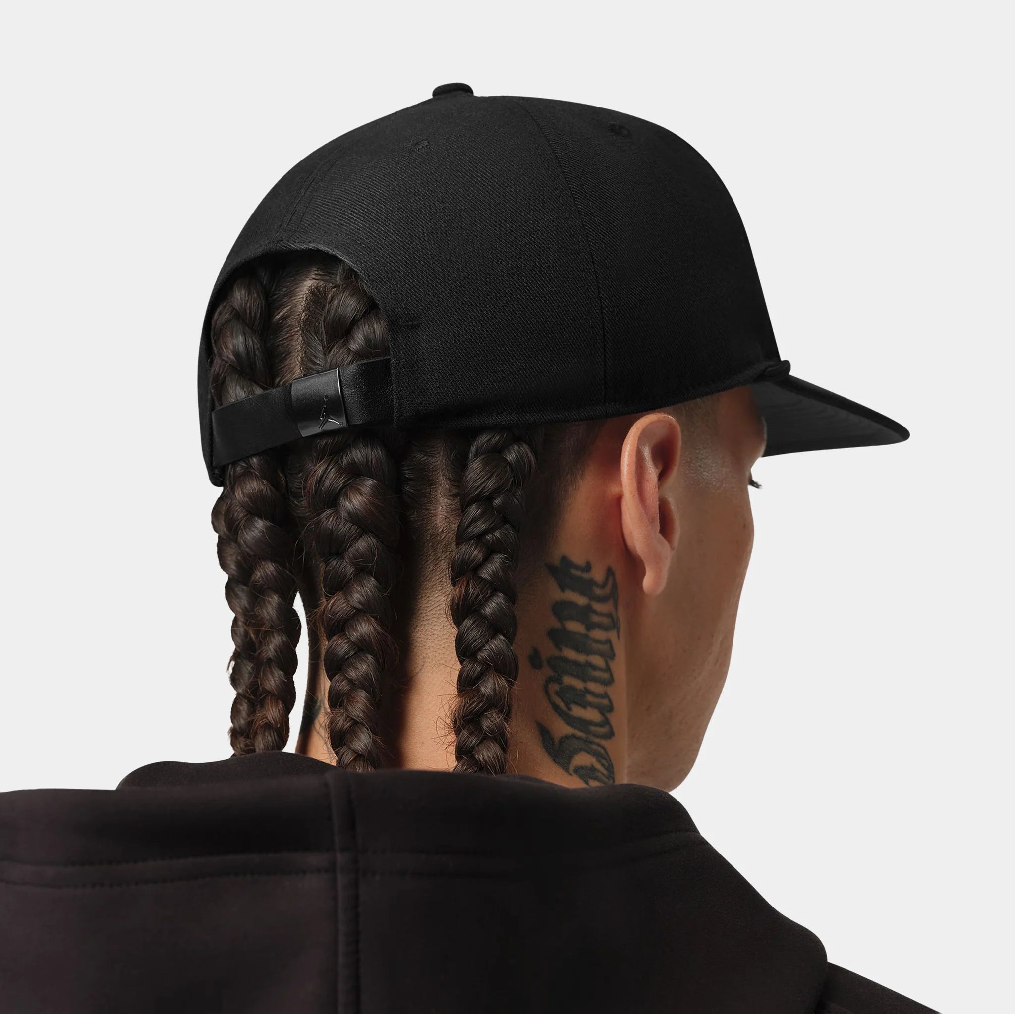 U J PRO CAP US FB FLT CLB 5PNL