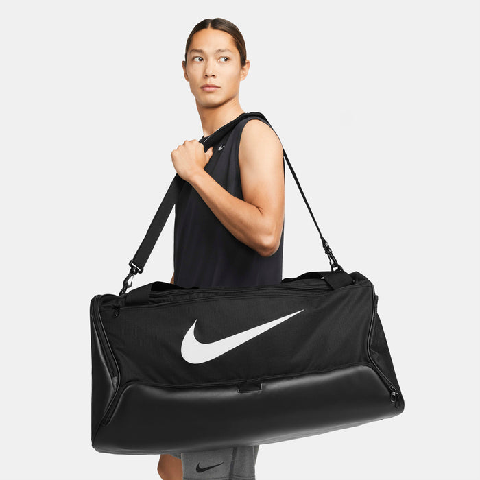 NIKE BRASILIA 9.5