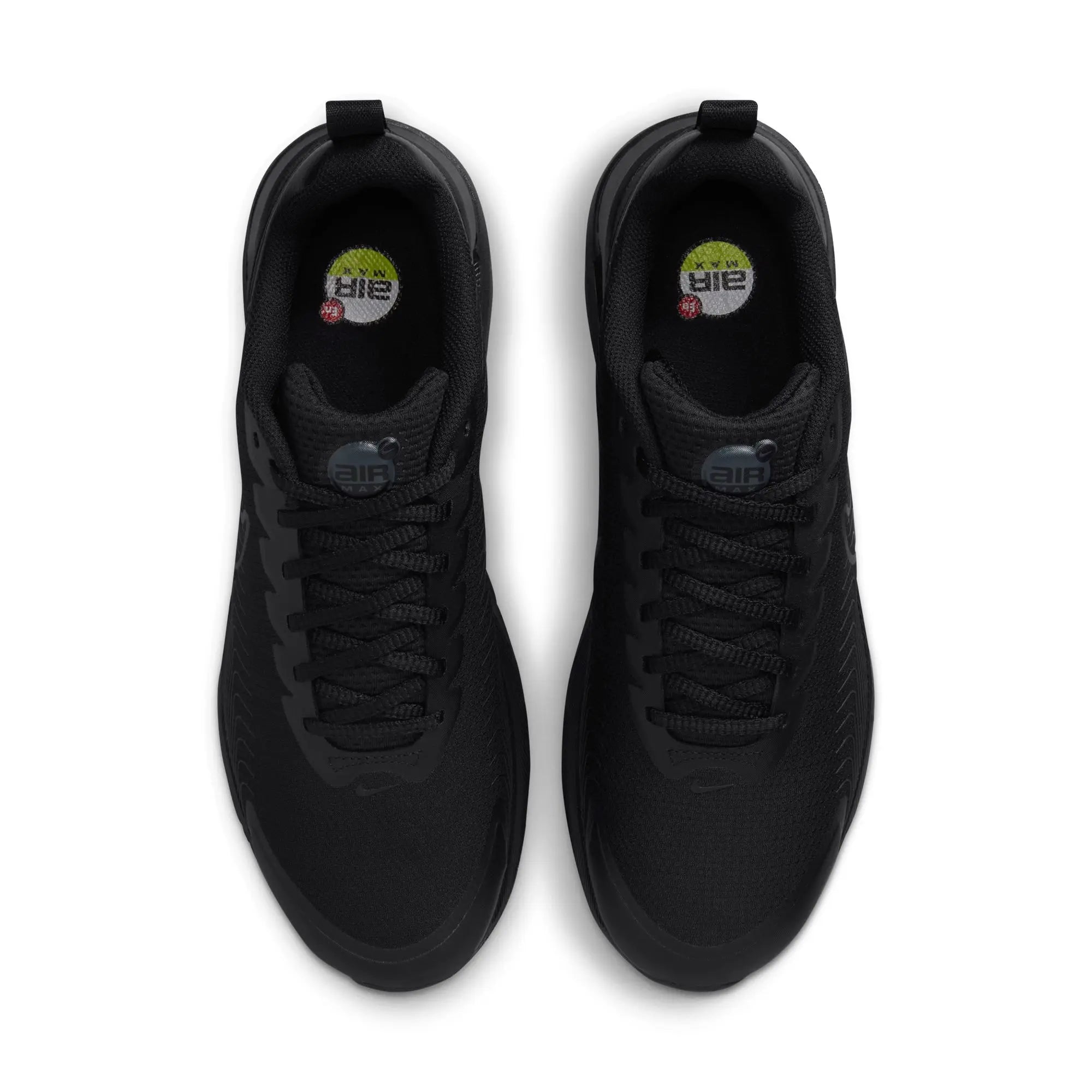 NIKE AIR MAX NUAXIS