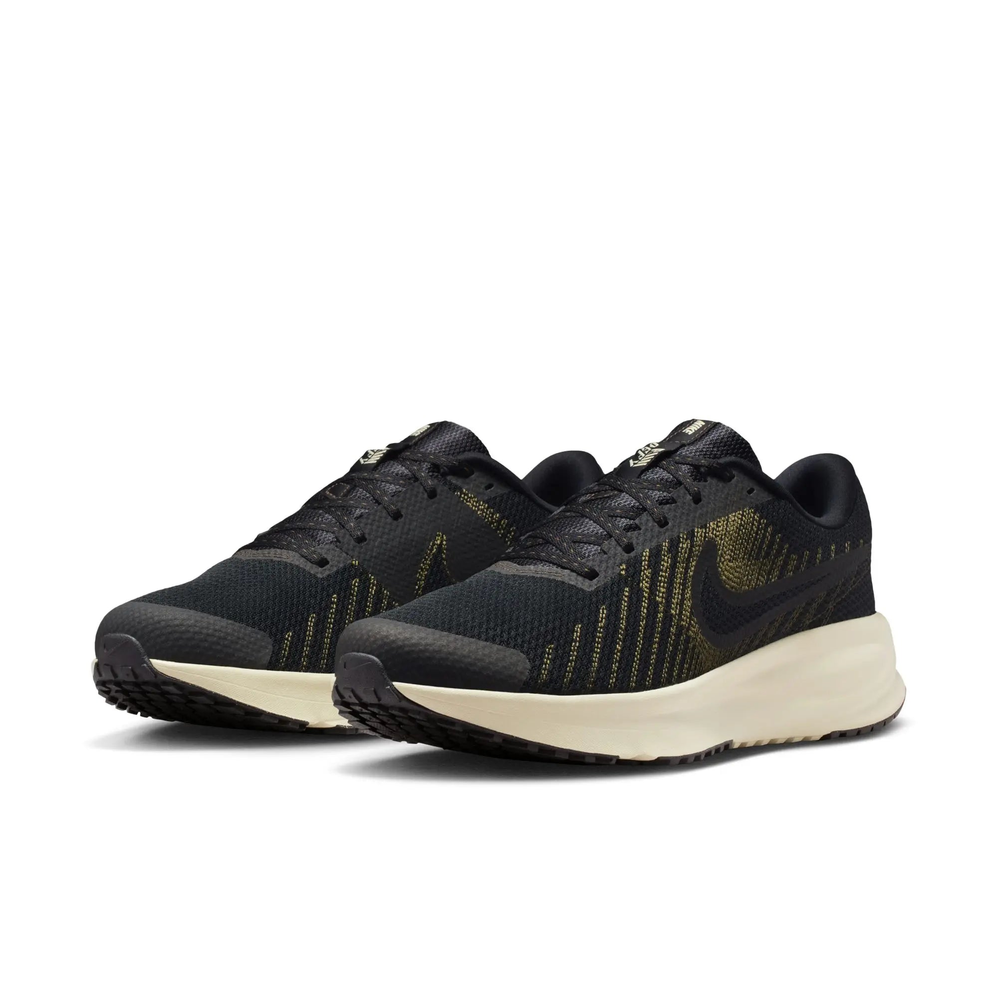 NIKE RUN DEFY