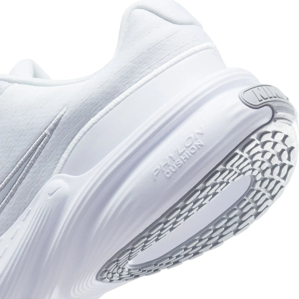 NIKE UPLIFT SC