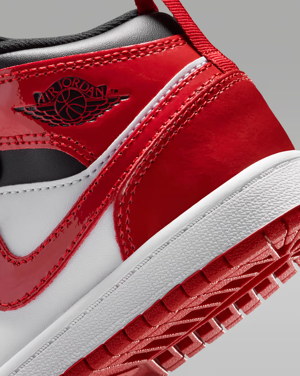 Jordan 1 Mid SE Zapatos para niños pequeños