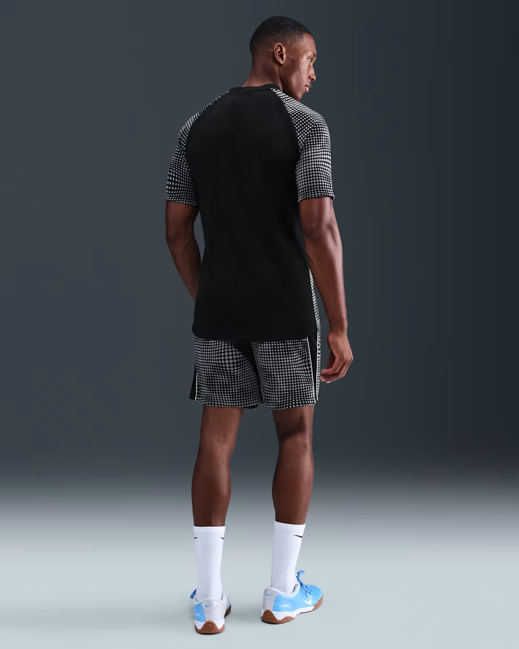 Nike Academy+ Shorts de fútbol Dri-FIT para hombre