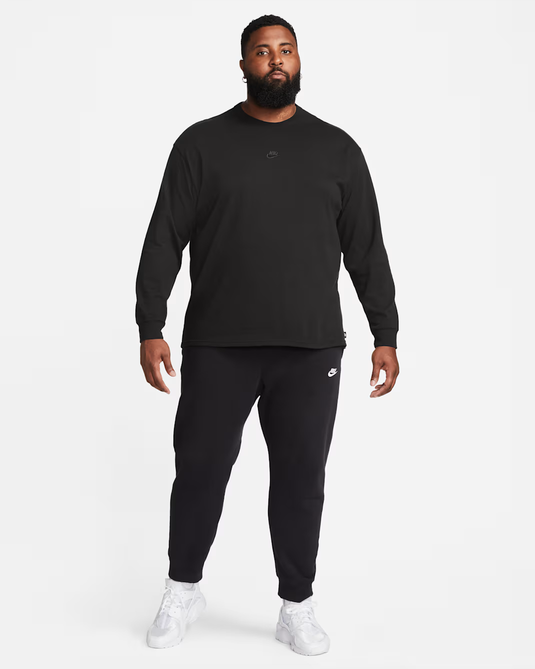 Nike Sportswear Premium Essentials Sueter de manga larga para hombre