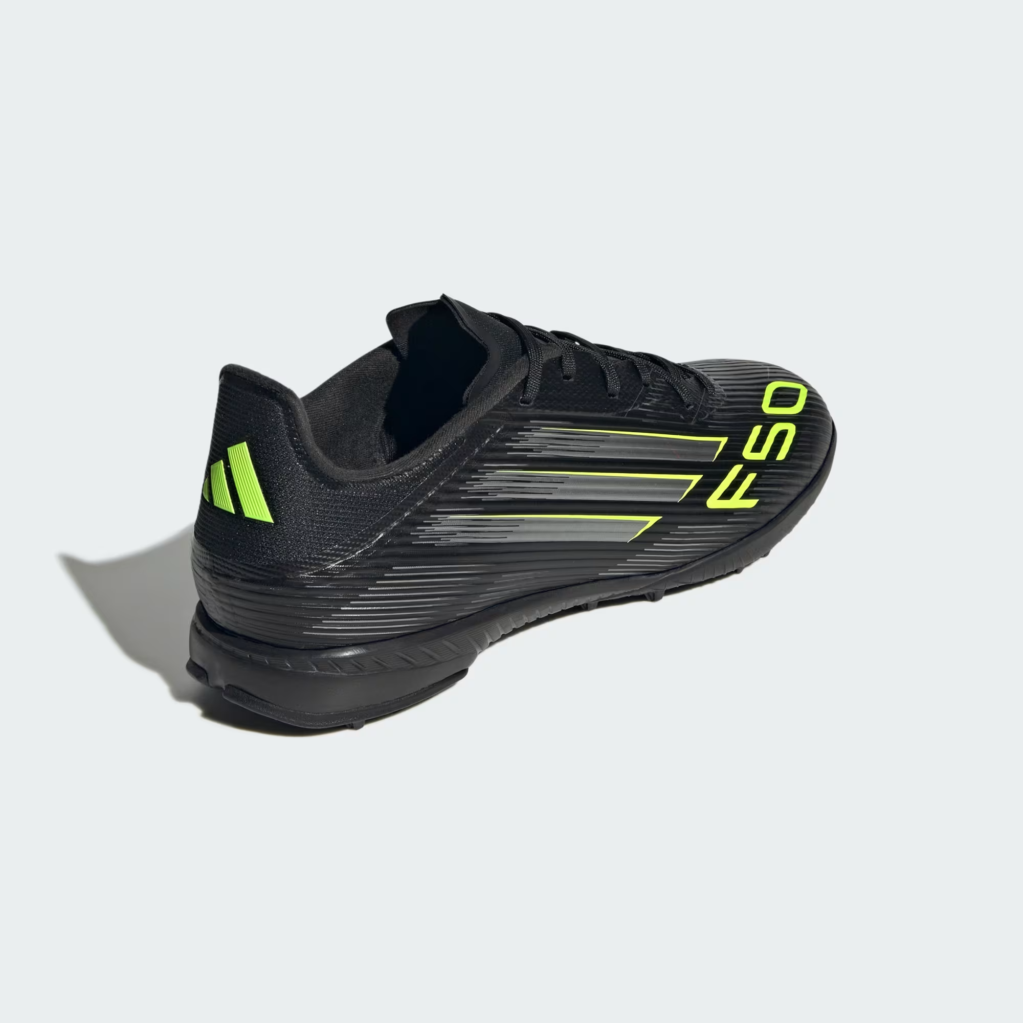 TAQUILLOS F50 LEAGUE PARA CÉSPED ARTIFICIAL