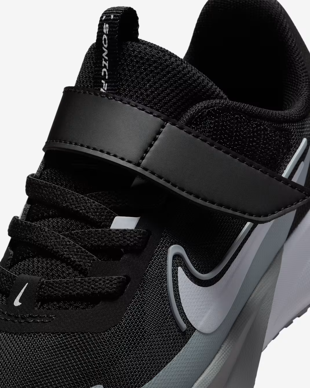 Nike Sonic Fly Tenis de correr para niños de preescolar