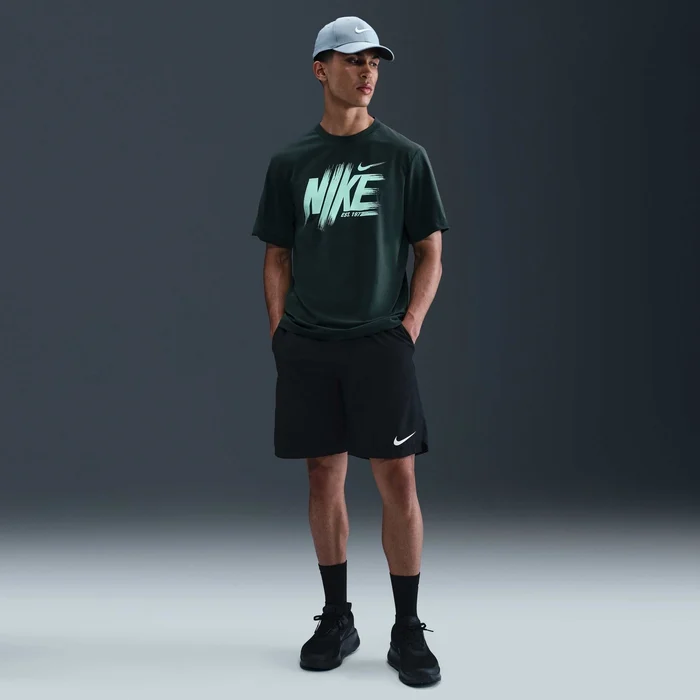 Nike Hyverse Top de entrenamiento Dri-FIT UV para hombre