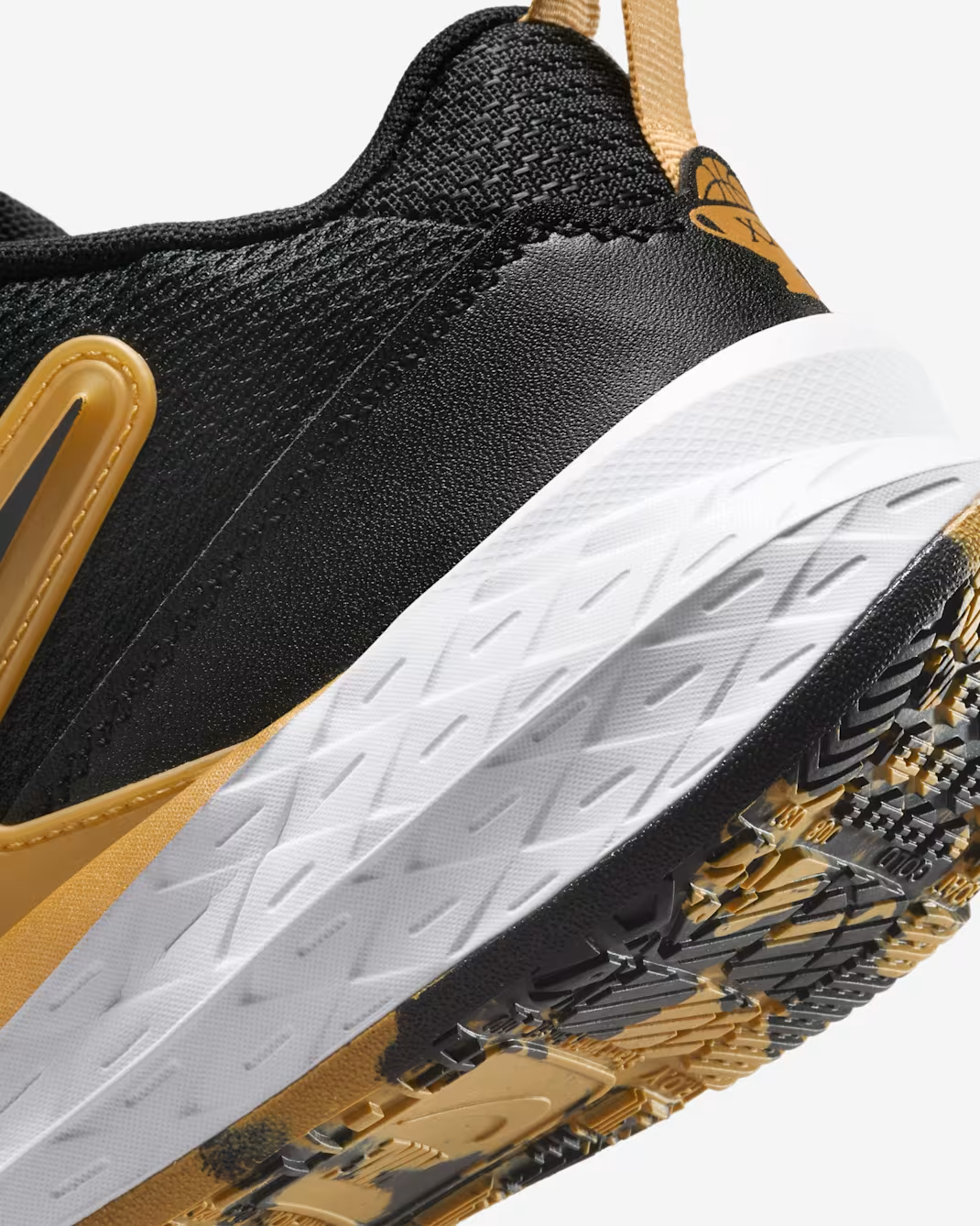 Nike Team Hustle D 12 Zapatos de baloncesto para niños grandes