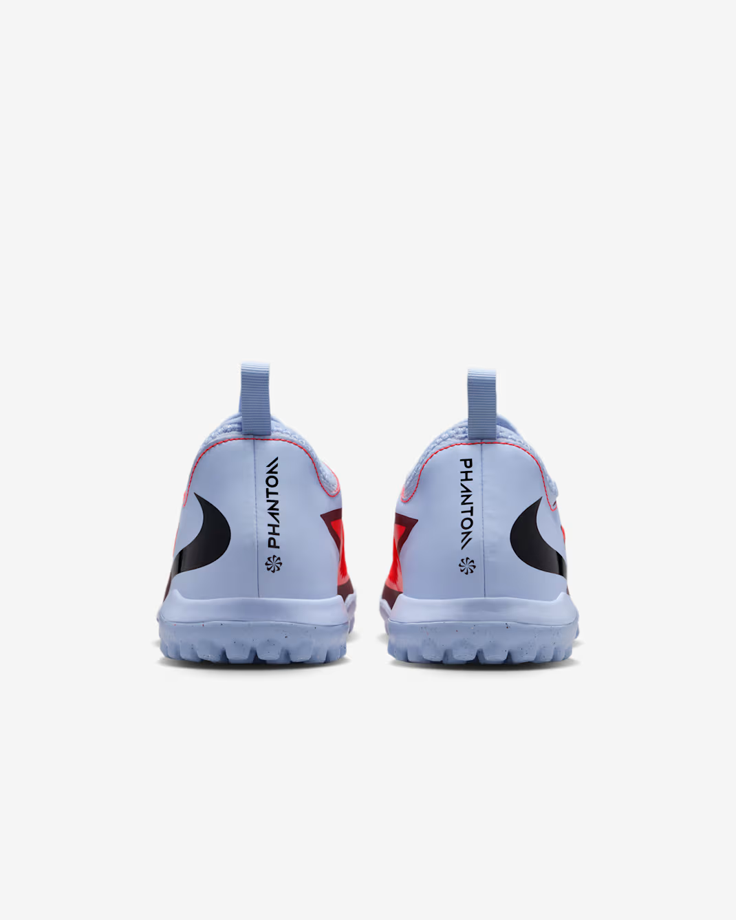 Nike Jr. Phantom 6 Low Academy Botas de fútbol de césped para niños grandes