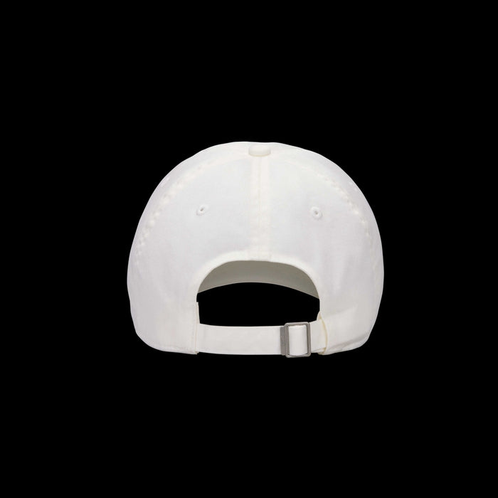 Nike Club desestrururada Futura Wash Cap