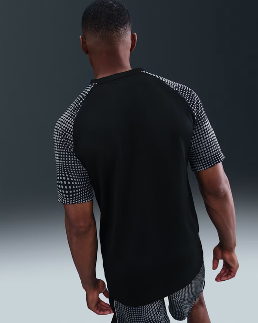 Nike Academy+ Sueter de fútbol de manga corta Dri-FIT para hombre